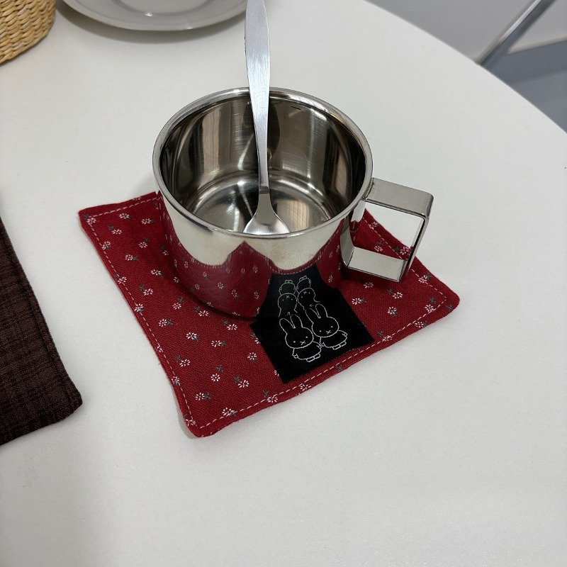 ホットキュートミッフィーシリーズ布コースター漫画創造性絶妙な - Coffee Tea Cups のレビューと価格