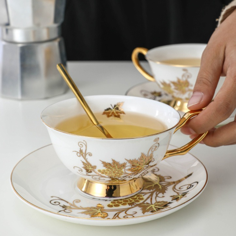 コーヒーカップ 小さな上品なセット セラミック イギリス式ア - Coffee Tea Drink のレビューと価格