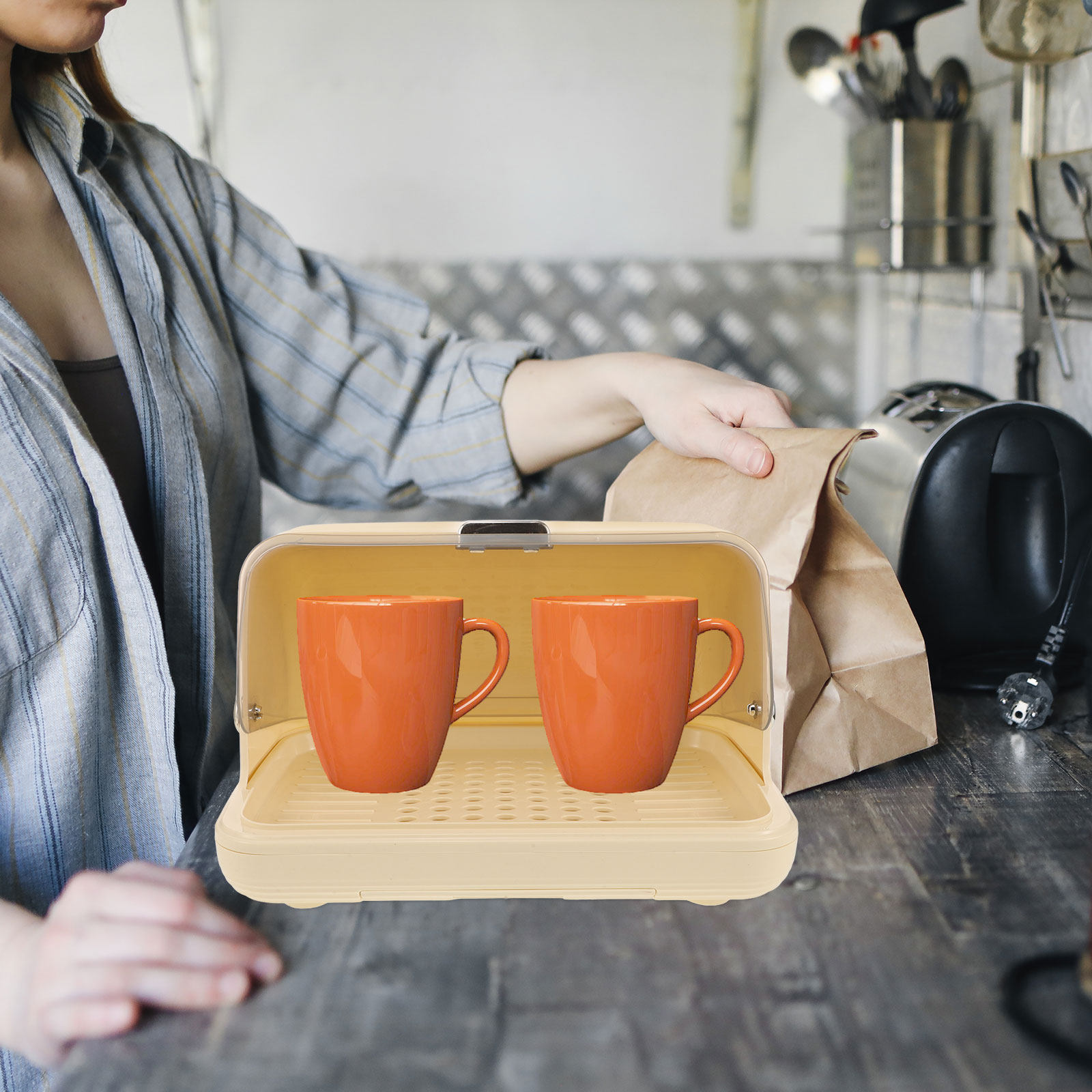 カップ収納オーガナイザーボックス デスクトップカップラック  - Coffee Tea Cups のレビューと価格